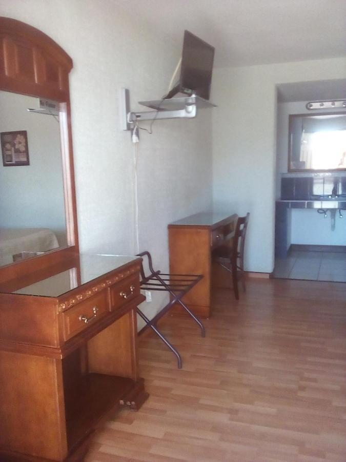 Hotel Dublan Inn Nuevo Casas Grandes Екстер'єр фото